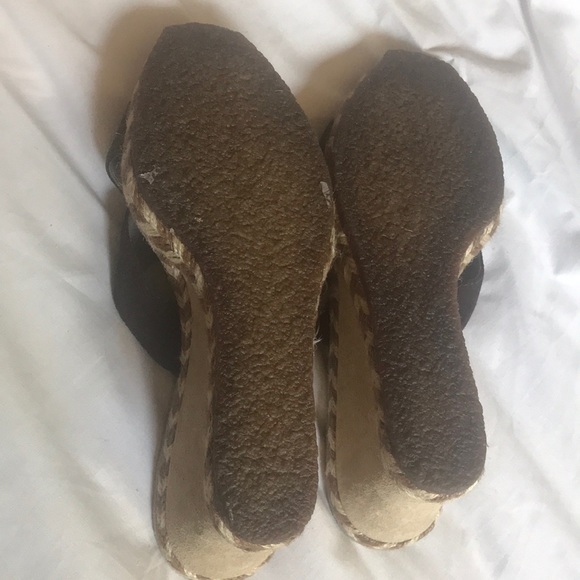 UGG AUSTRALIA MARGOT WEDGE SANDALS - Picture 12 of 12